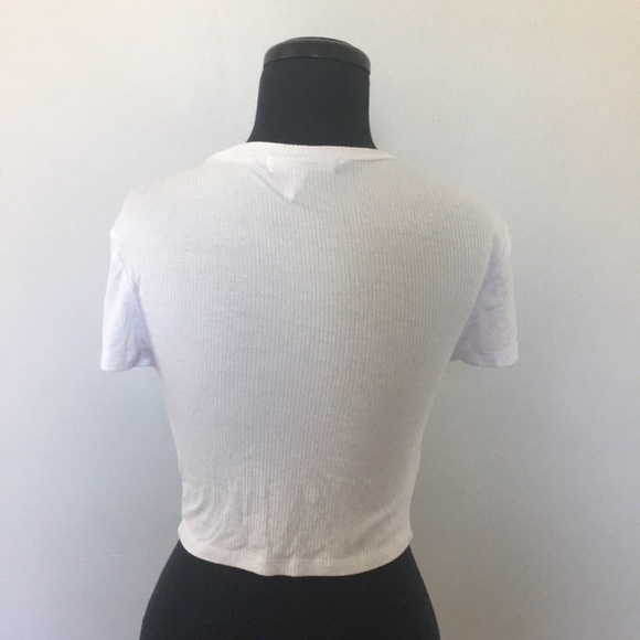 BCBGeneration Solid White Ribbed Crop T-Shirt, XXS - Picture 4 of 8